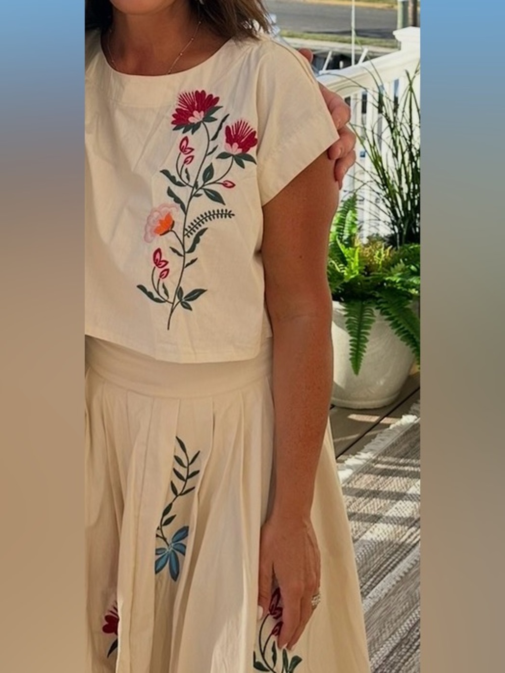 Floral Embroidered Midi Skirt and Cropped top 
Worn once - Picture 5 of 7